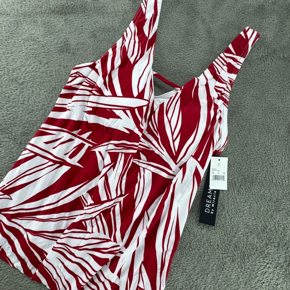 Dream by Miraclesuit Tankini Top Women 8 Red White Tropical Leaf‎ NEW 674220